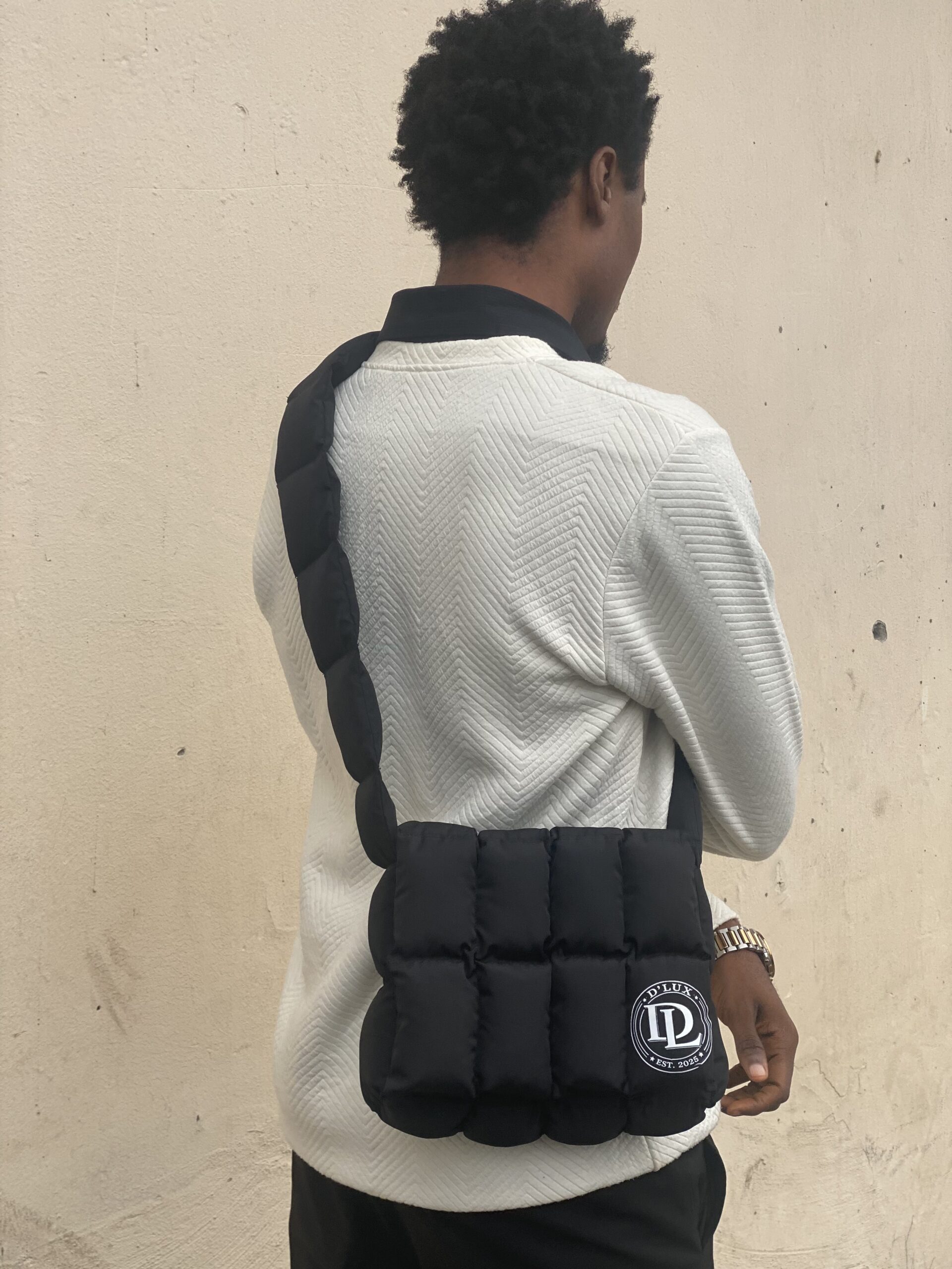 D'LUX PUFFER BAGS